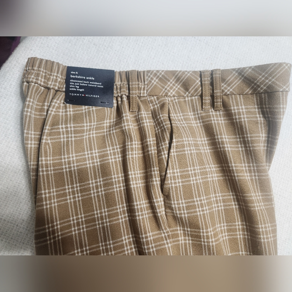 Tommy Hilfiger Brown And White Plaid Berkshire Ankle Womens Pants Size Small - Picture 3 of 8